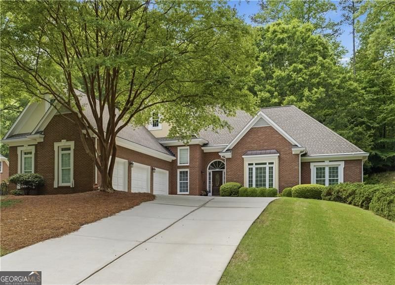 565 Kings County Court, Milton, GA 30004 Main Photo
