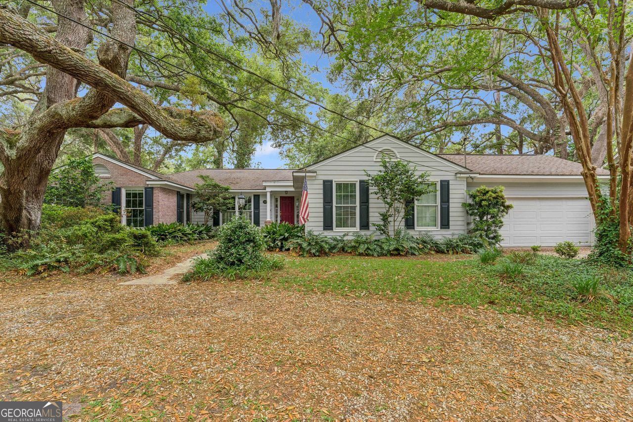 211 Wymberly Road, St. Simons, GA 31522 Main Photo