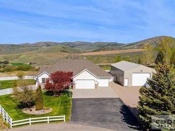802 E Madlee, INKOM, ID 83245