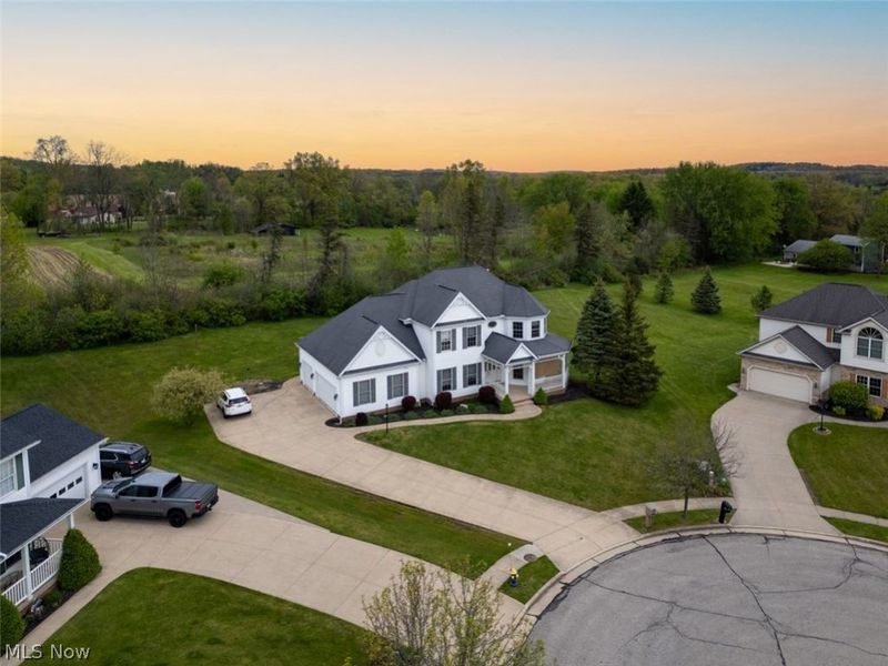 8772 Waterford Court, Streetsboro, OH 44241 Photo 3