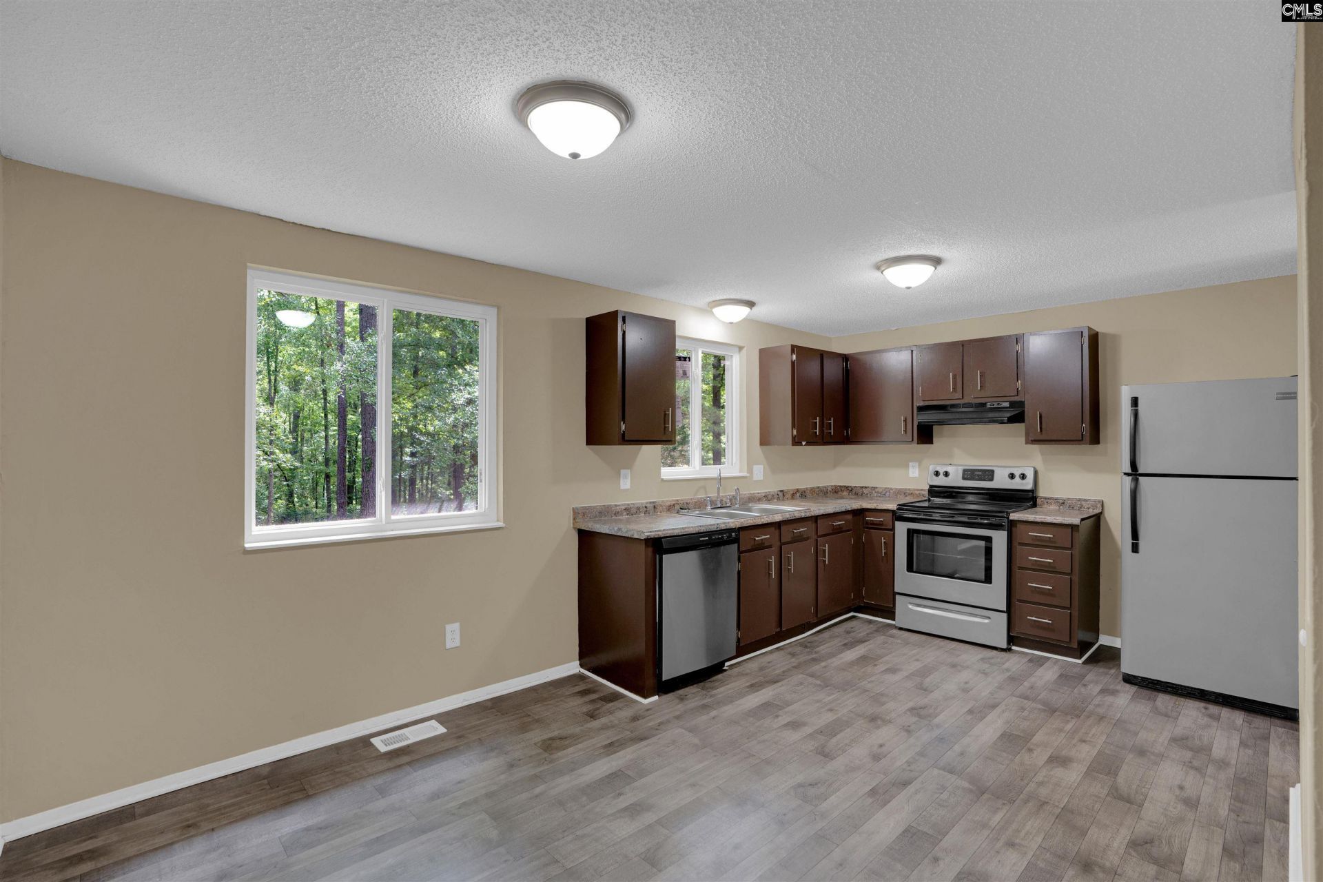 249 Wychwood Road  Photo 10