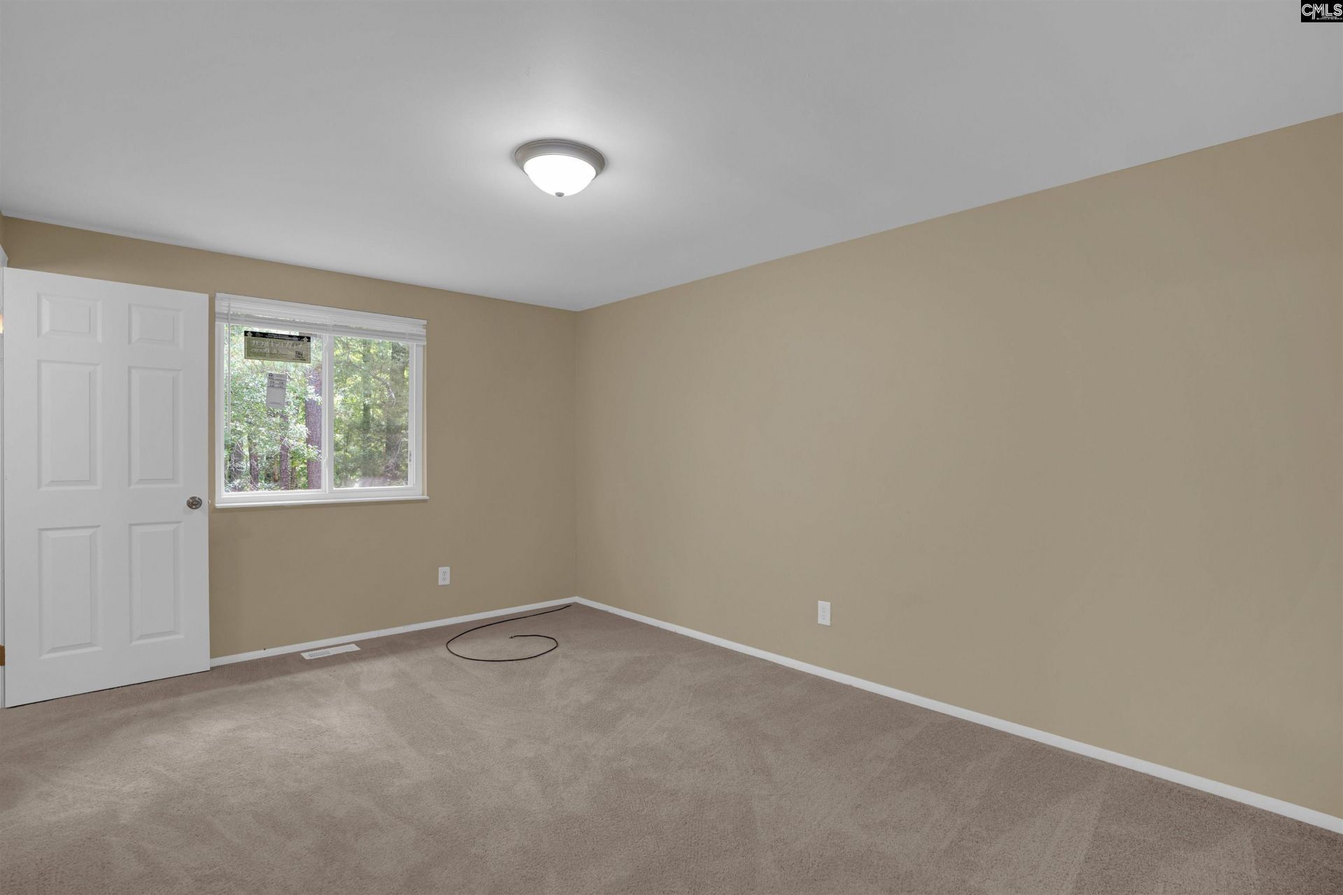 249 Wychwood Road  Photo 14