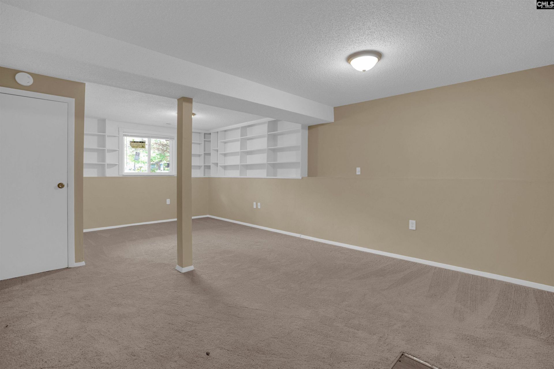 249 Wychwood Road  Photo 23
