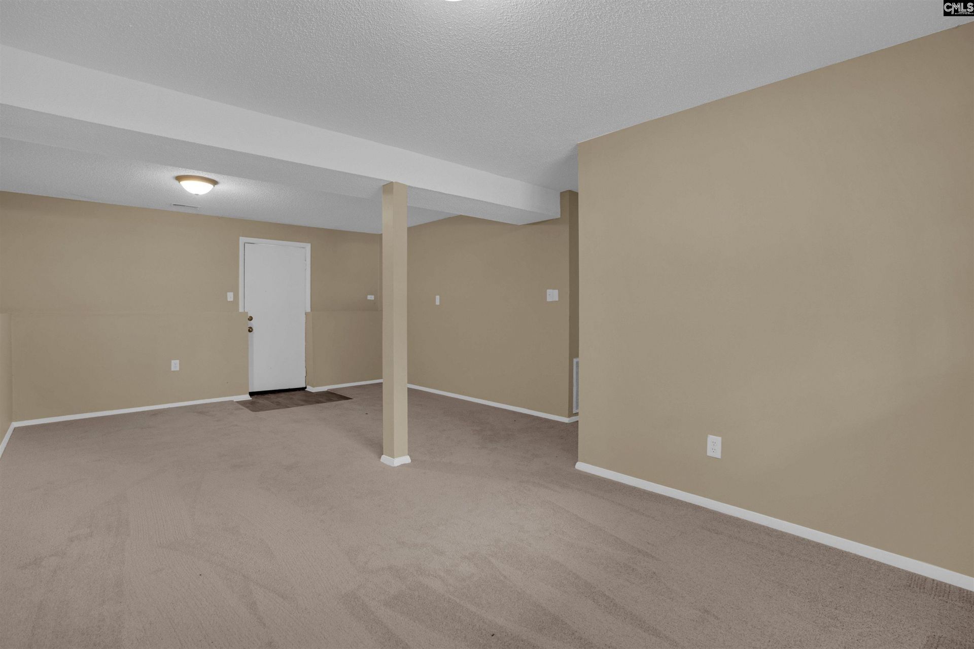 249 Wychwood Road  Photo 25