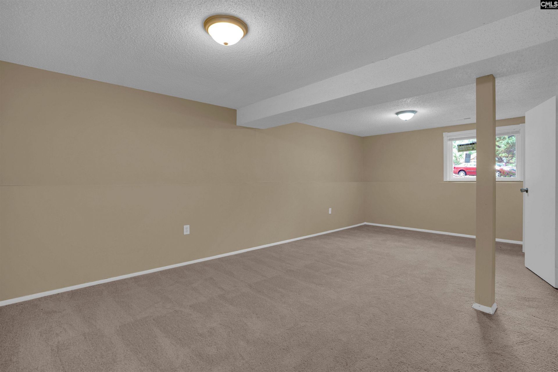 249 Wychwood Road  Photo 28