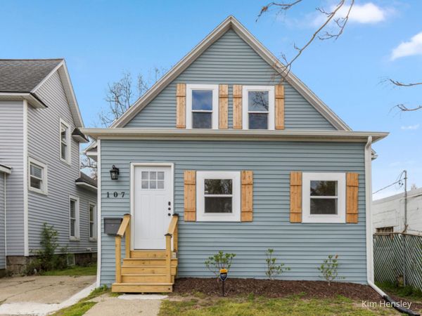 107 E Congress Street, Belding, MI 48809