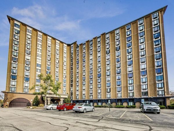1 Renaissance Place , Unit 1118, Palatine, IL 60067