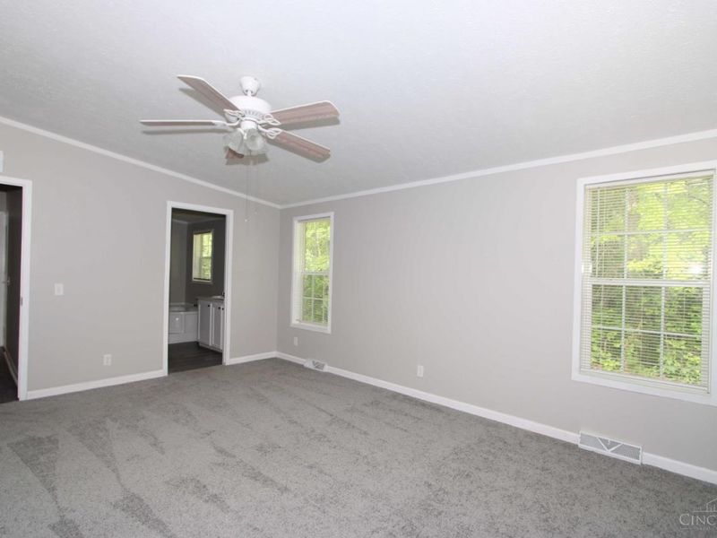 4223 E Fork Hills Drive, Williamsburg Twp, OH 45103 Photo 31