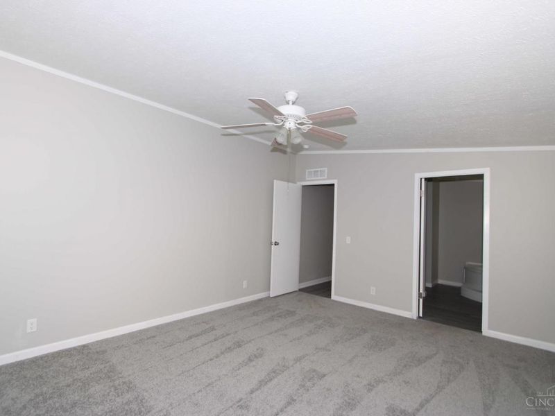 4223 E Fork Hills Drive, Williamsburg Twp, OH 45103 Photo 32