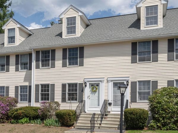 12 Wyndmere Drive, Londonderry, NH 03053