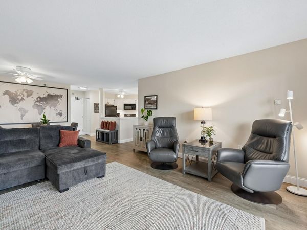 6500 Woodlake Drive, Unit 710, Richfield, MN 55423