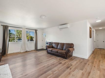 1729 I Street, Sparks, NV 89431 Photo