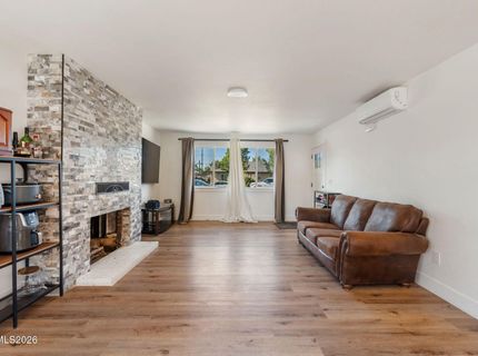1729 I Street, Sparks, NV 89431 Photo
