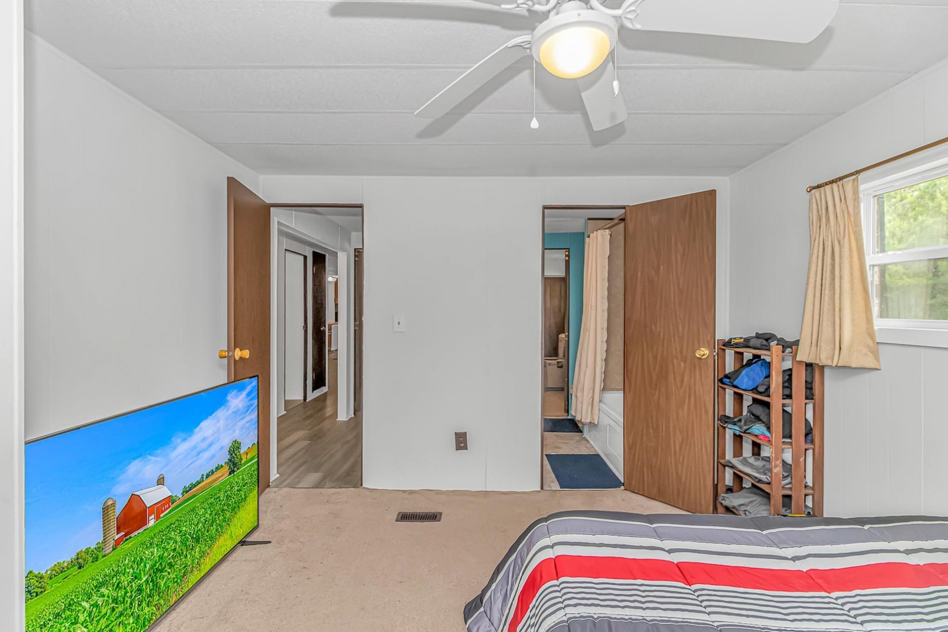 9051 Highway 917 Photo 19