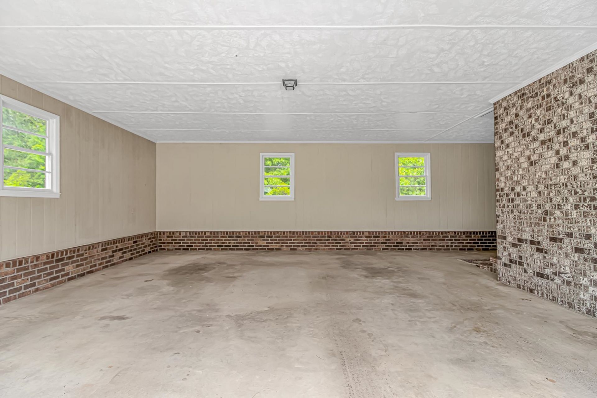 9051 Highway 917 Photo 25