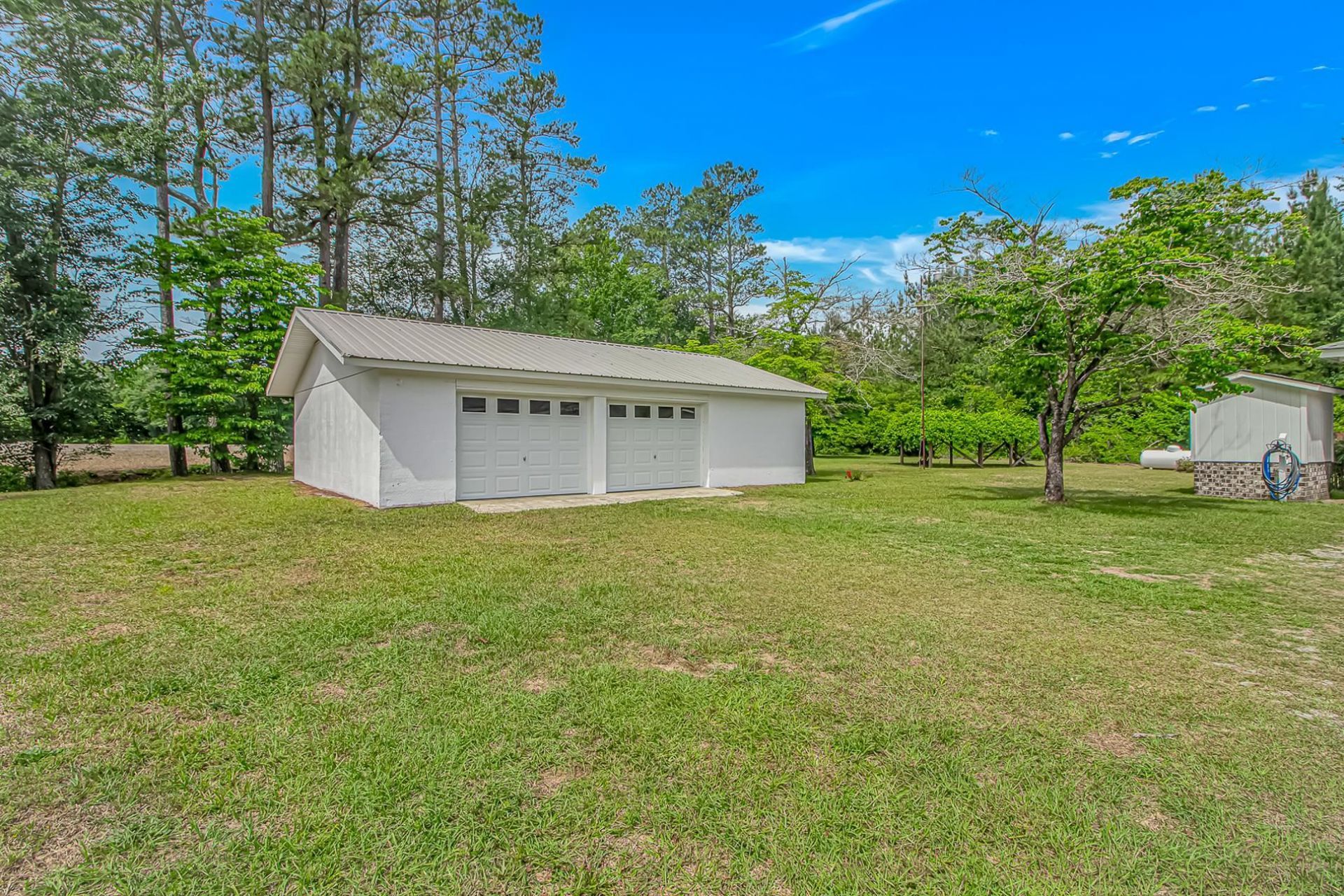 9051 Highway 917 Photo 27
