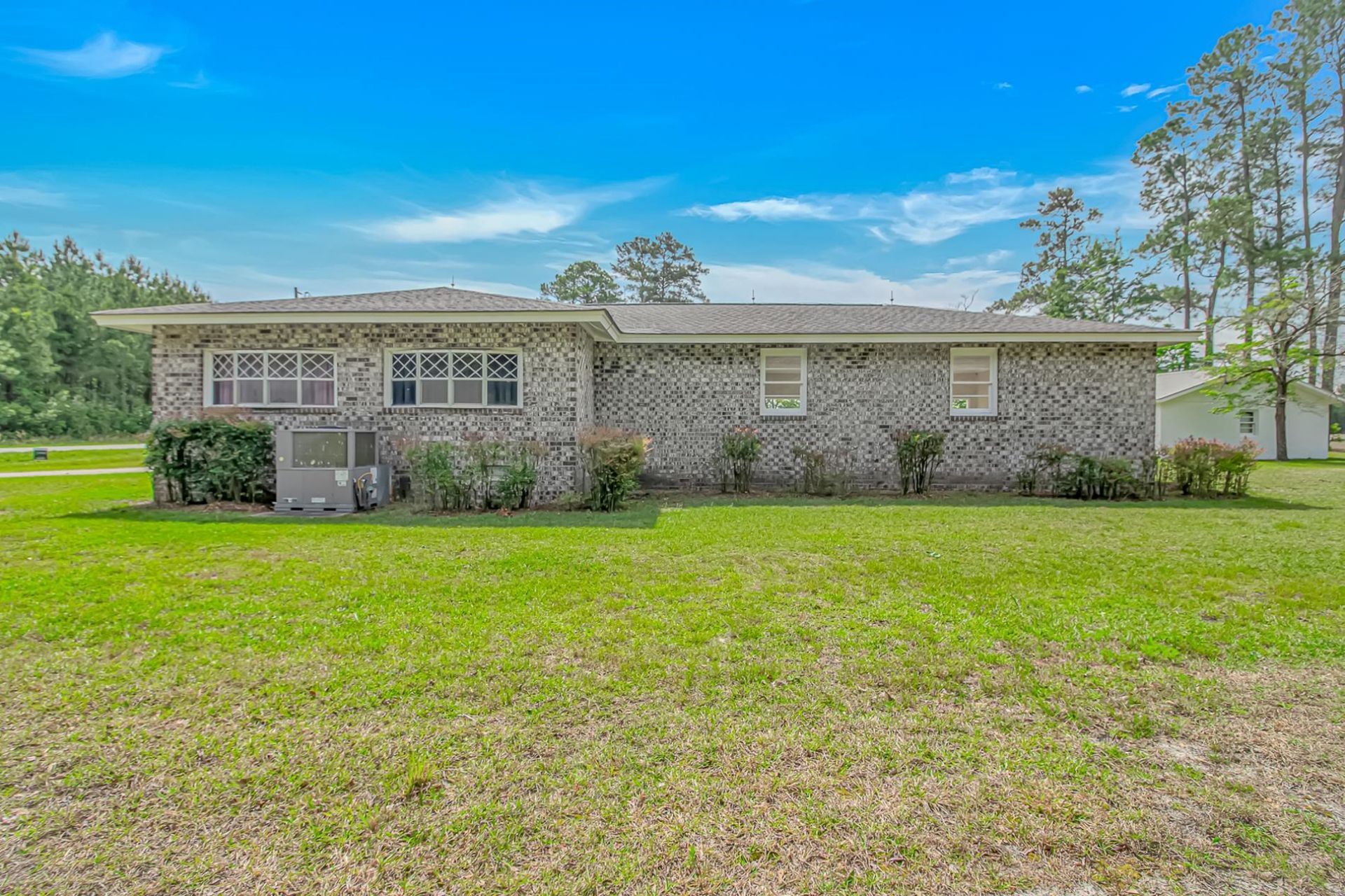 9051 Highway 917 Photo 34