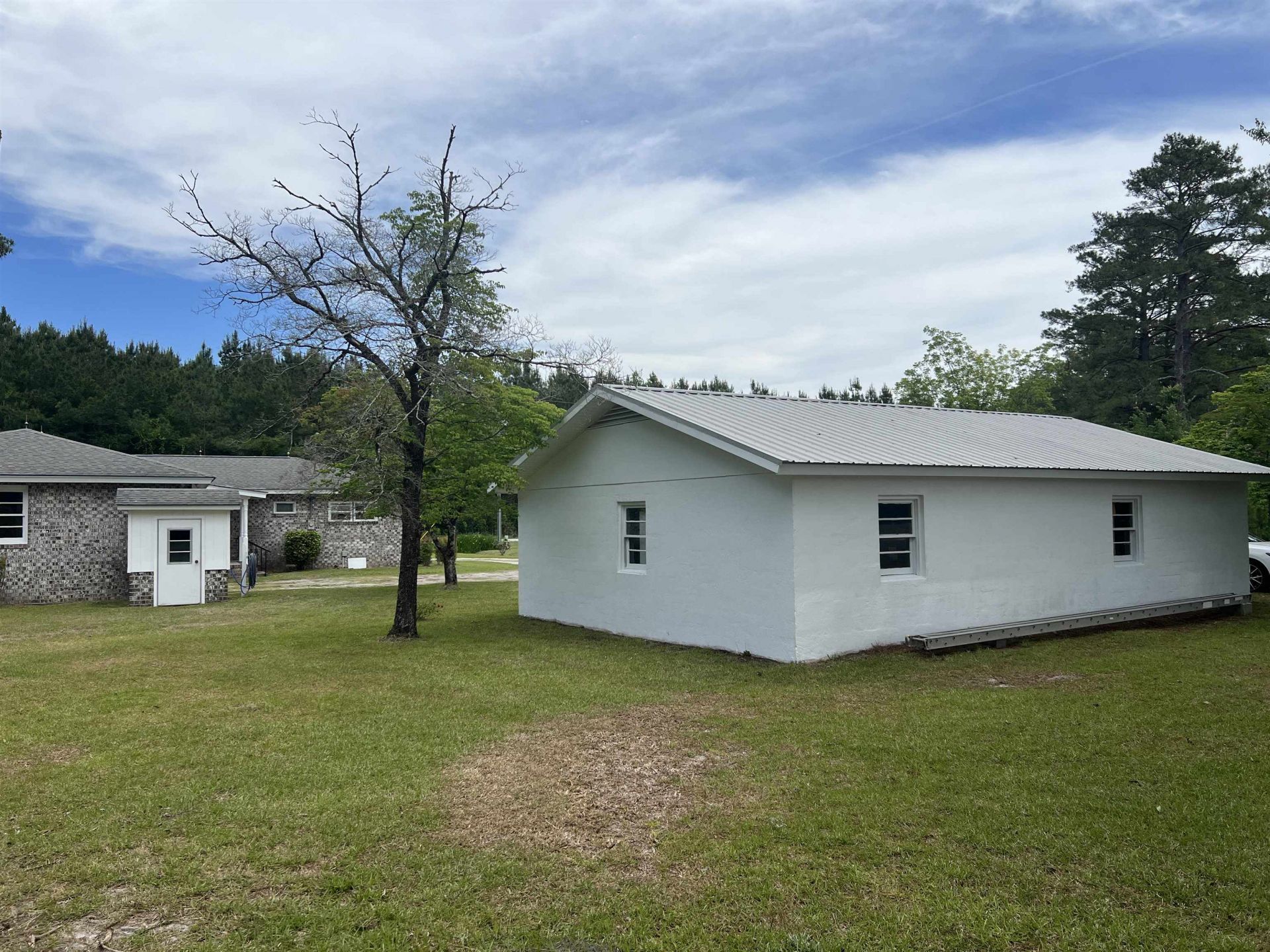9051 Highway 917  Photo 8