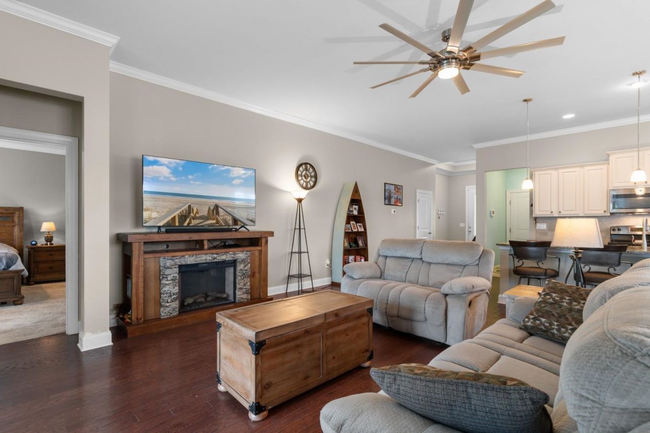 762 Callant Dr.  Photo 13