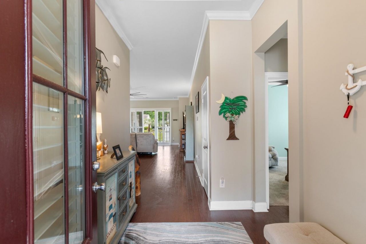 762 Callant Dr.  Photo 4
