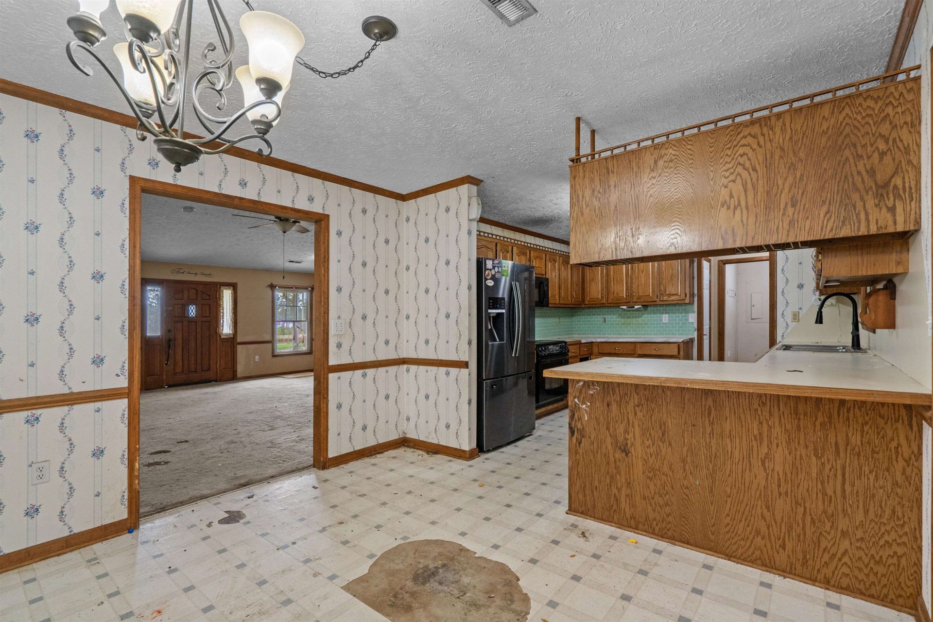 1750 Register Dr Photo 10