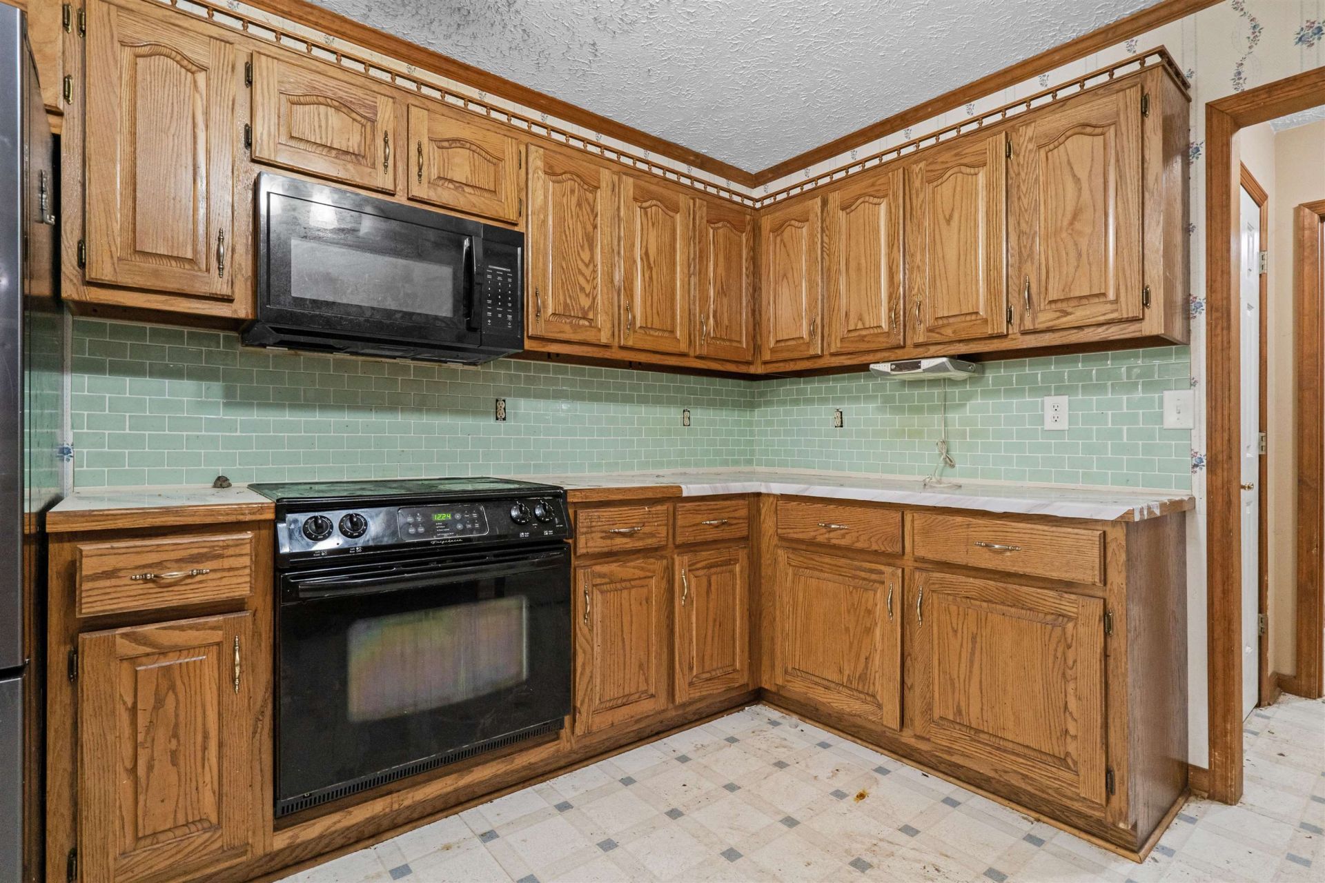1750 Register Dr Photo 13