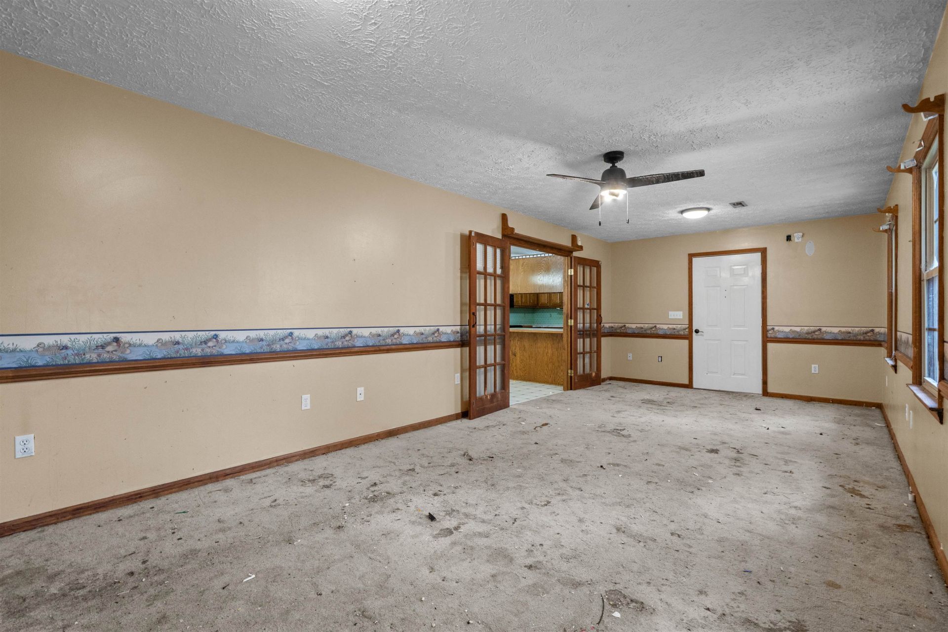 1750 Register Dr Photo 18