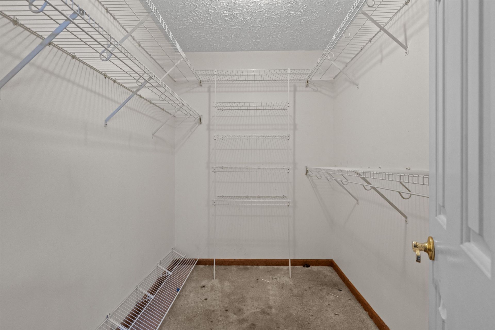1750 Register Dr Photo 22