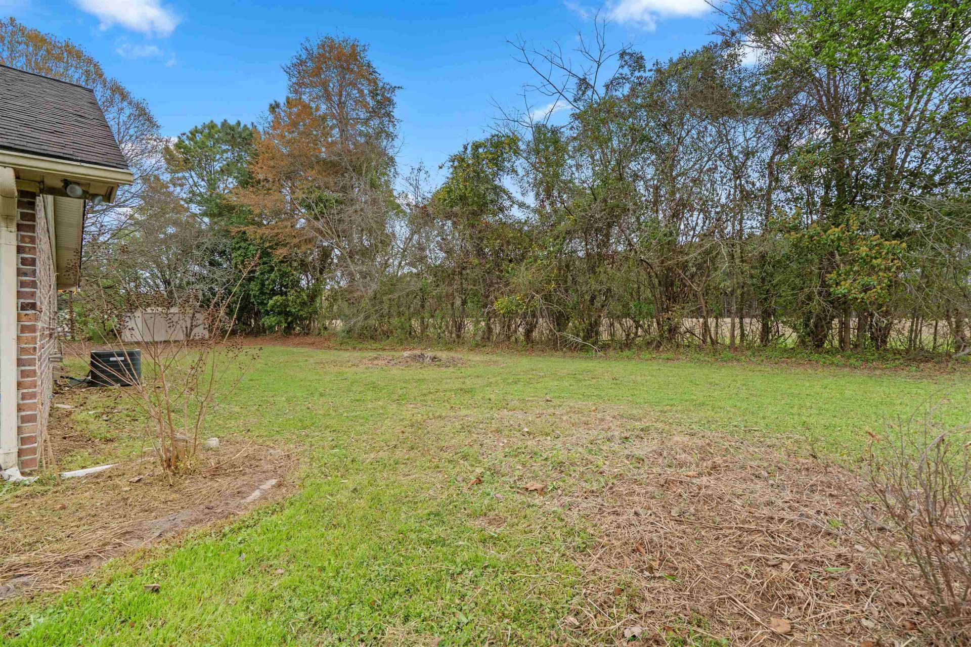 1750 Register Dr Photo 33