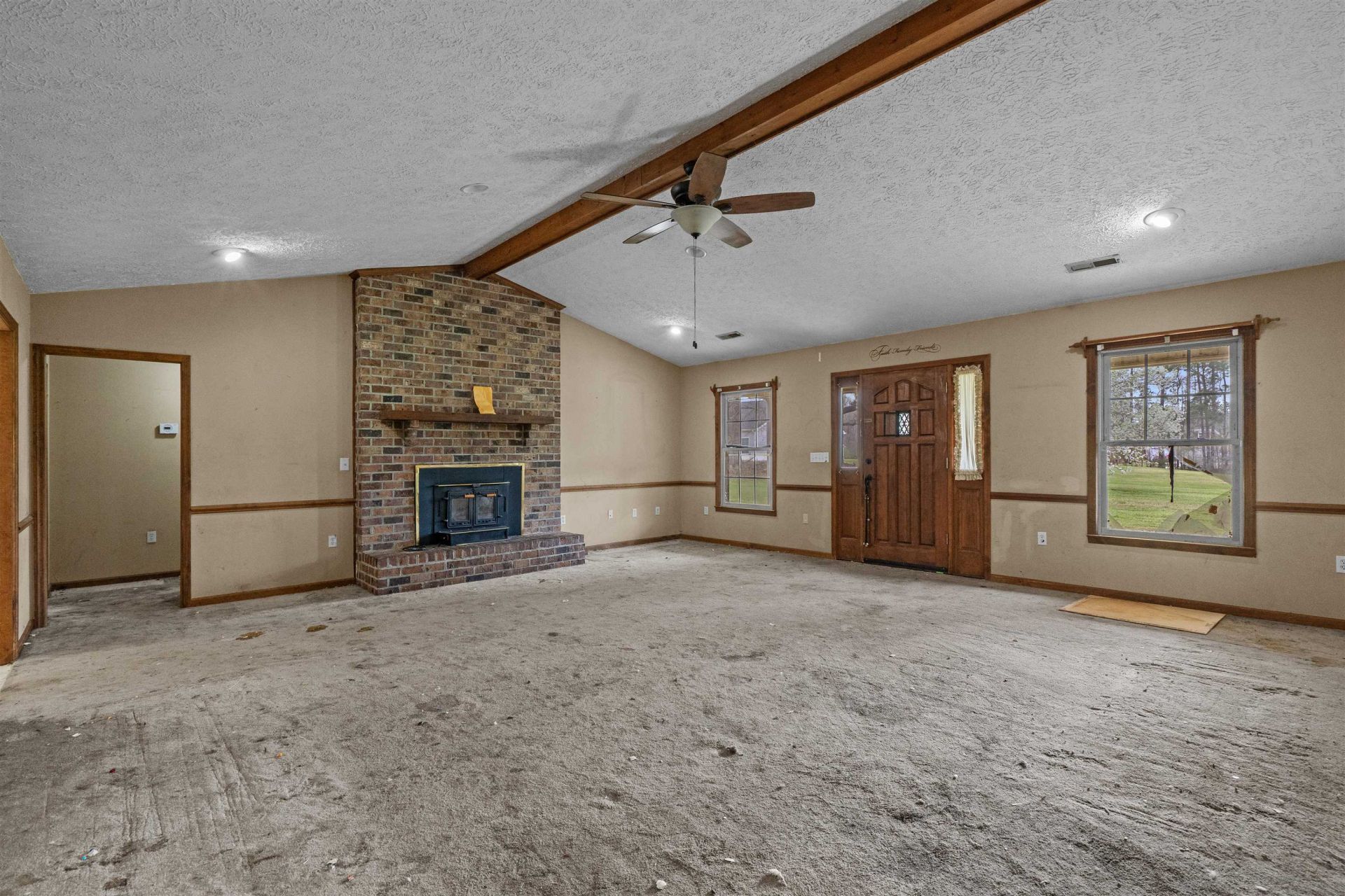 1750 Register Dr Photo 7