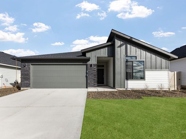 3717 E Syracuse St, Nampa, ID 83686