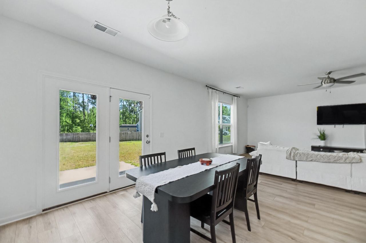 202 Palfrey Drive Photo 10