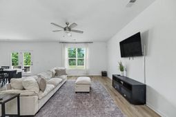 202 Palfrey Drive photo 4