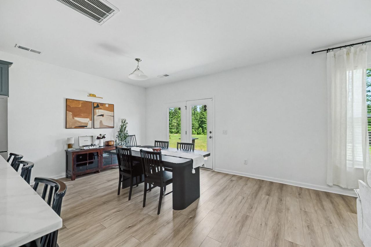202 Palfrey Drive Photo 9