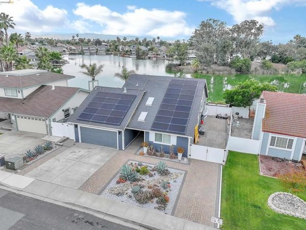 1432 Willow Lake Rd, Discovery Bay, CA 94505