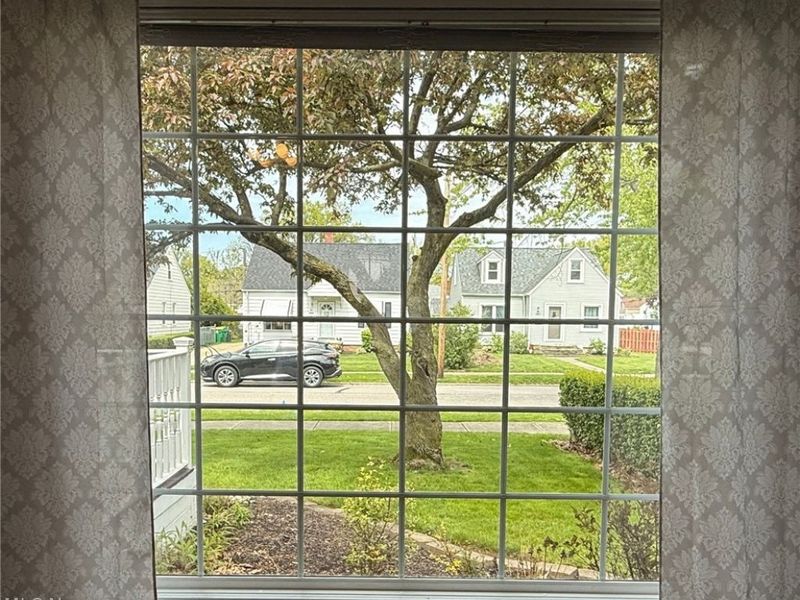482 E 329th Street, Willowick, OH 44095 Photo 21