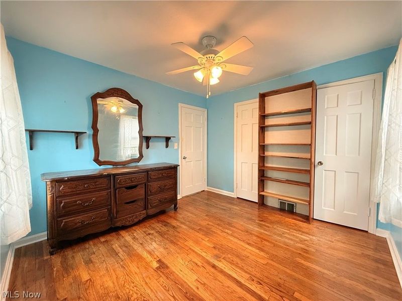 482 E 329th Street, Willowick, OH 44095 Photo 24