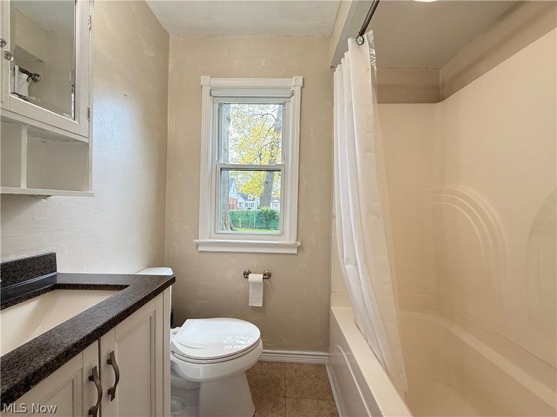 482 E 329th Street, Willowick, OH 44095 Photo 25