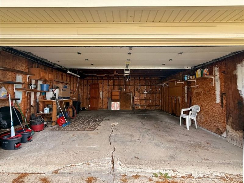 482 E 329th Street, Willowick, OH 44095 Photo 9