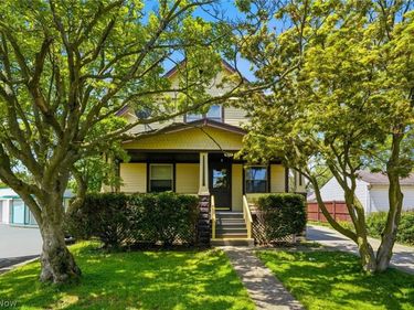 4662 Pearl Road, Cleveland, OH 44109