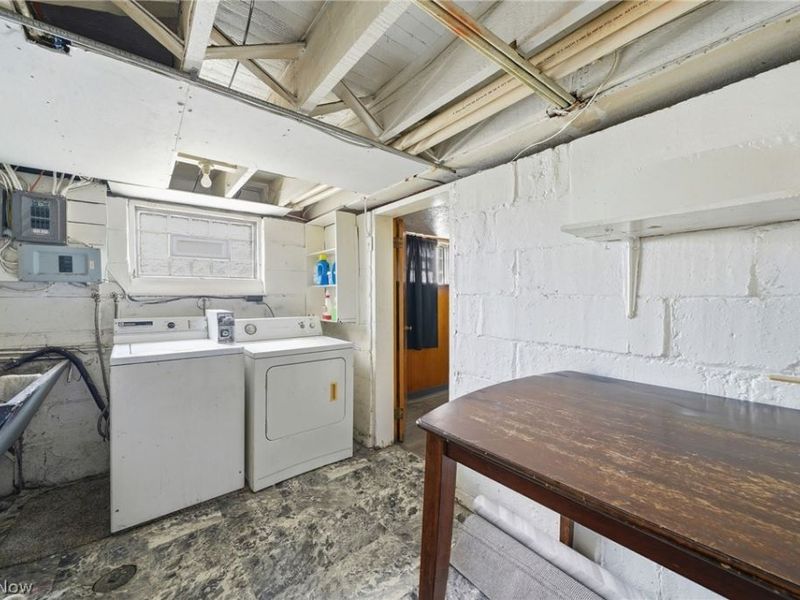 4662 Pearl Road, Cleveland, OH 44109 Photo 25
