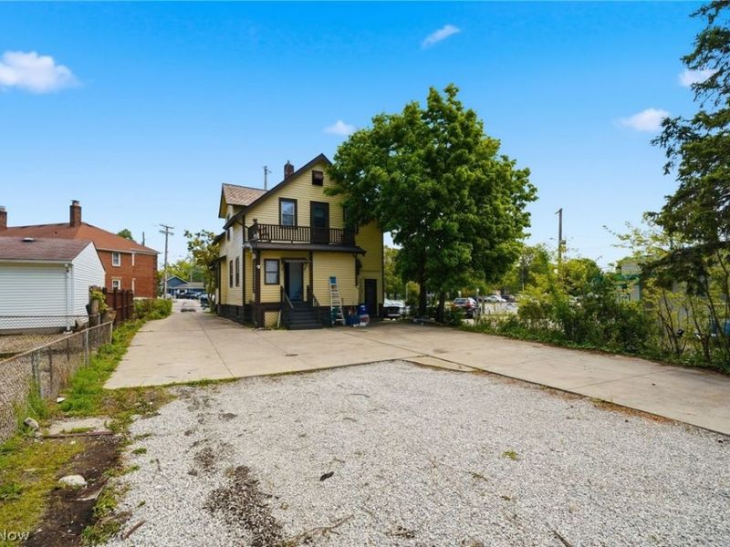 4662 Pearl Road, Cleveland, OH 44109 Photo 31