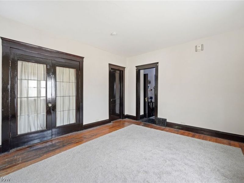 4662 Pearl Road, Cleveland, OH 44109 Photo 7