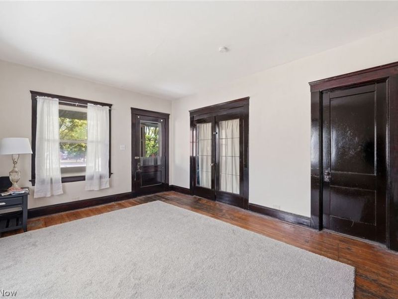 4662 Pearl Road, Cleveland, OH 44109 Photo 8