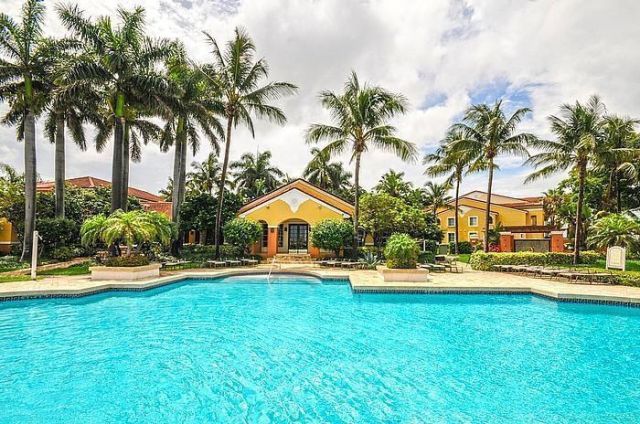 160 Yacht Club 206 Way, Unit 206, Hypoluxo, FL 33462 Photo
