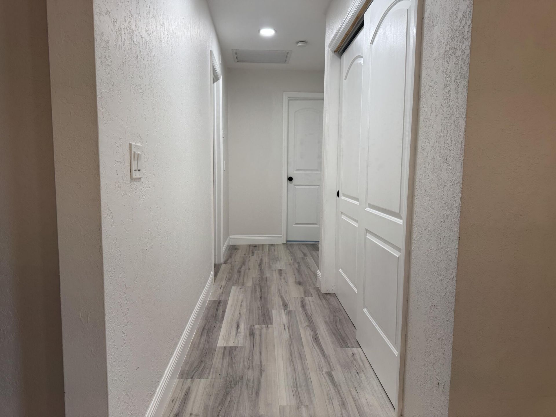 589 Cashiers Drive, West Palm Beach, FL 33413 Photo
