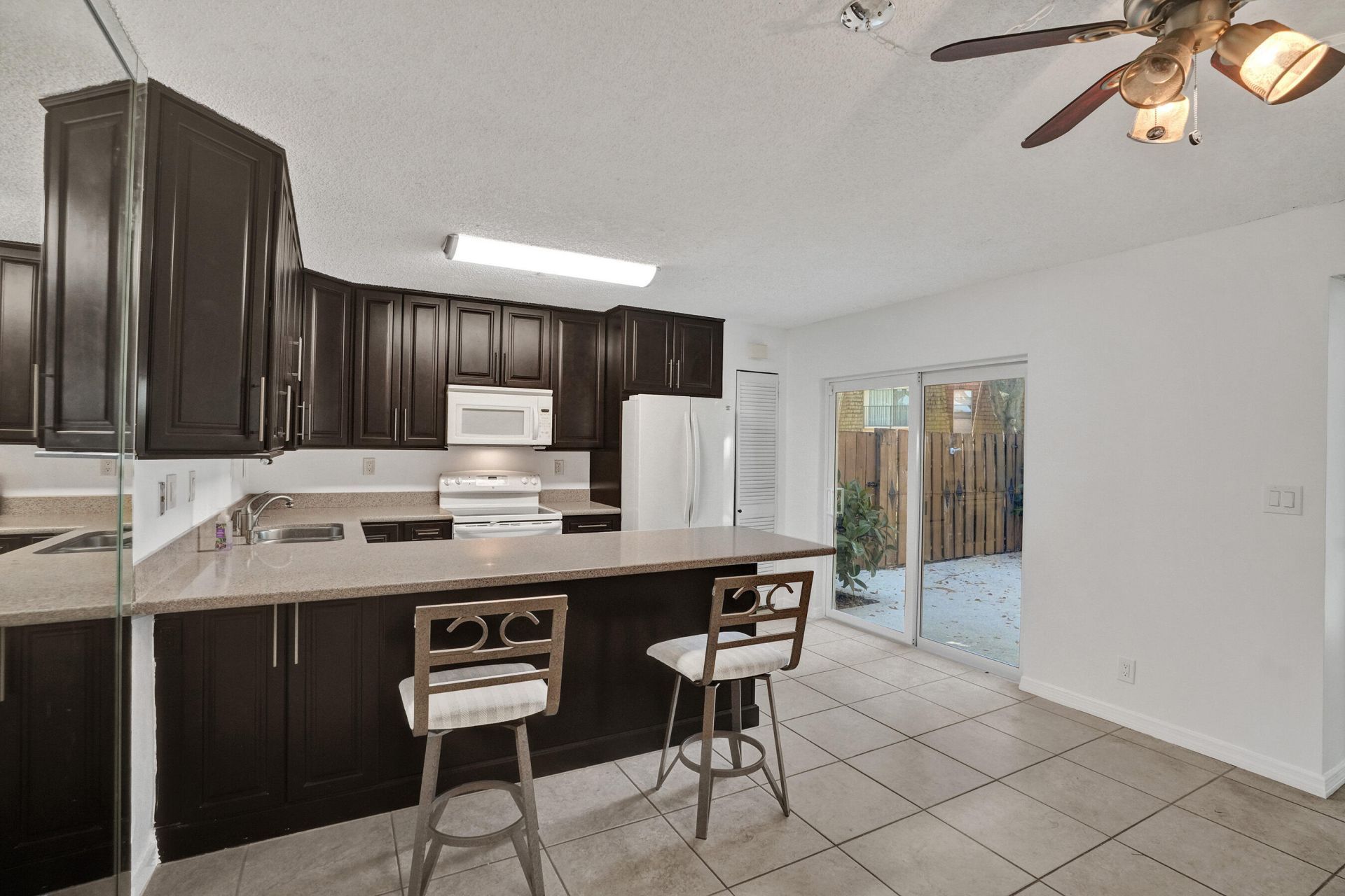 9110 SW 22nd Court, Unit D, Davie, FL 33324 Photo