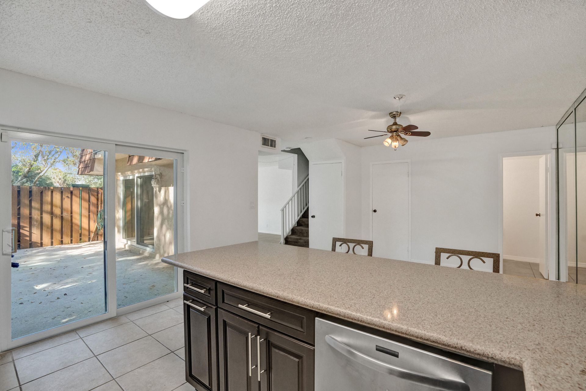 9110 SW 22nd Court, Unit D, Davie, FL 33324 Photo