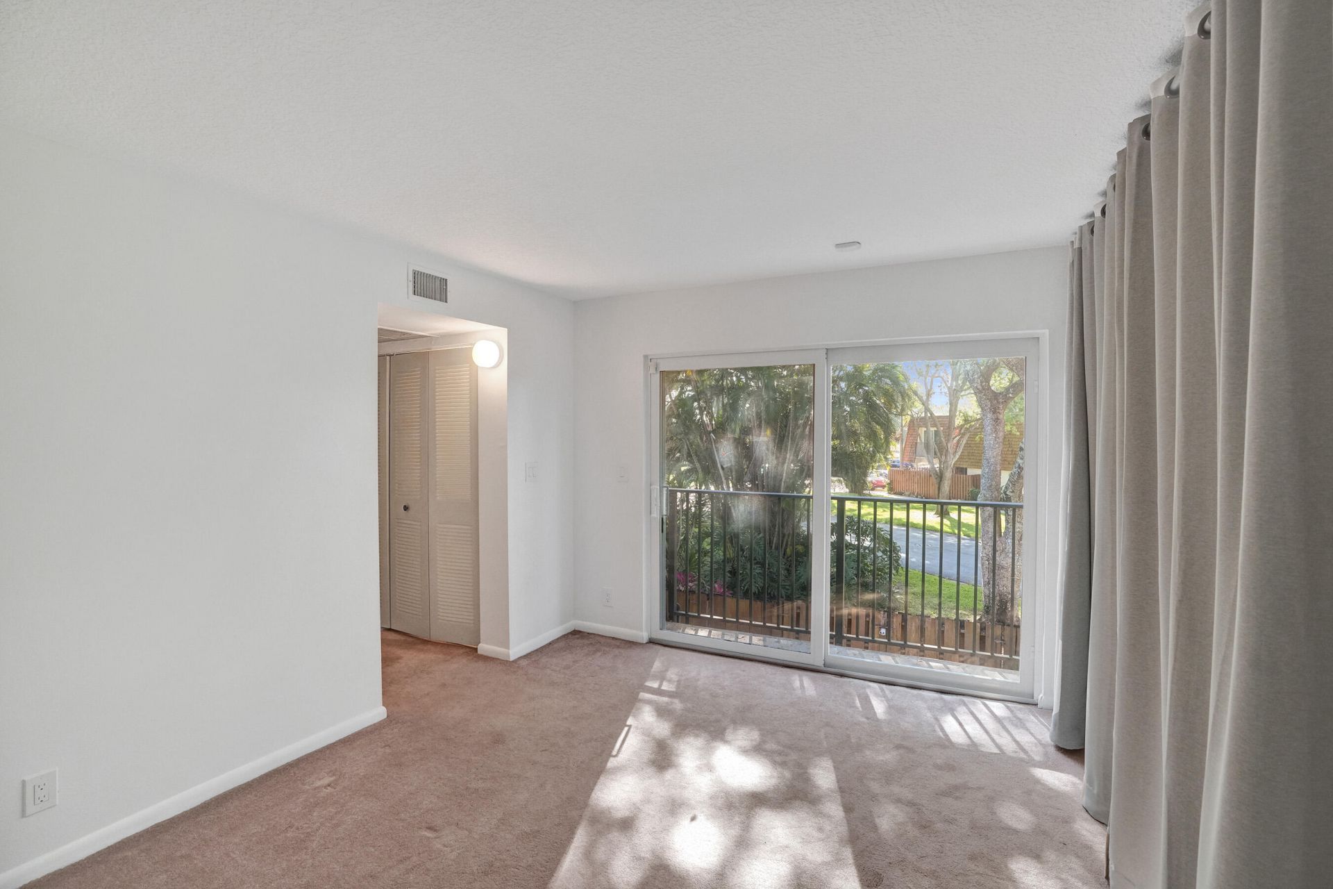 9110 SW 22nd Court, Unit D, Davie, FL 33324 Photo