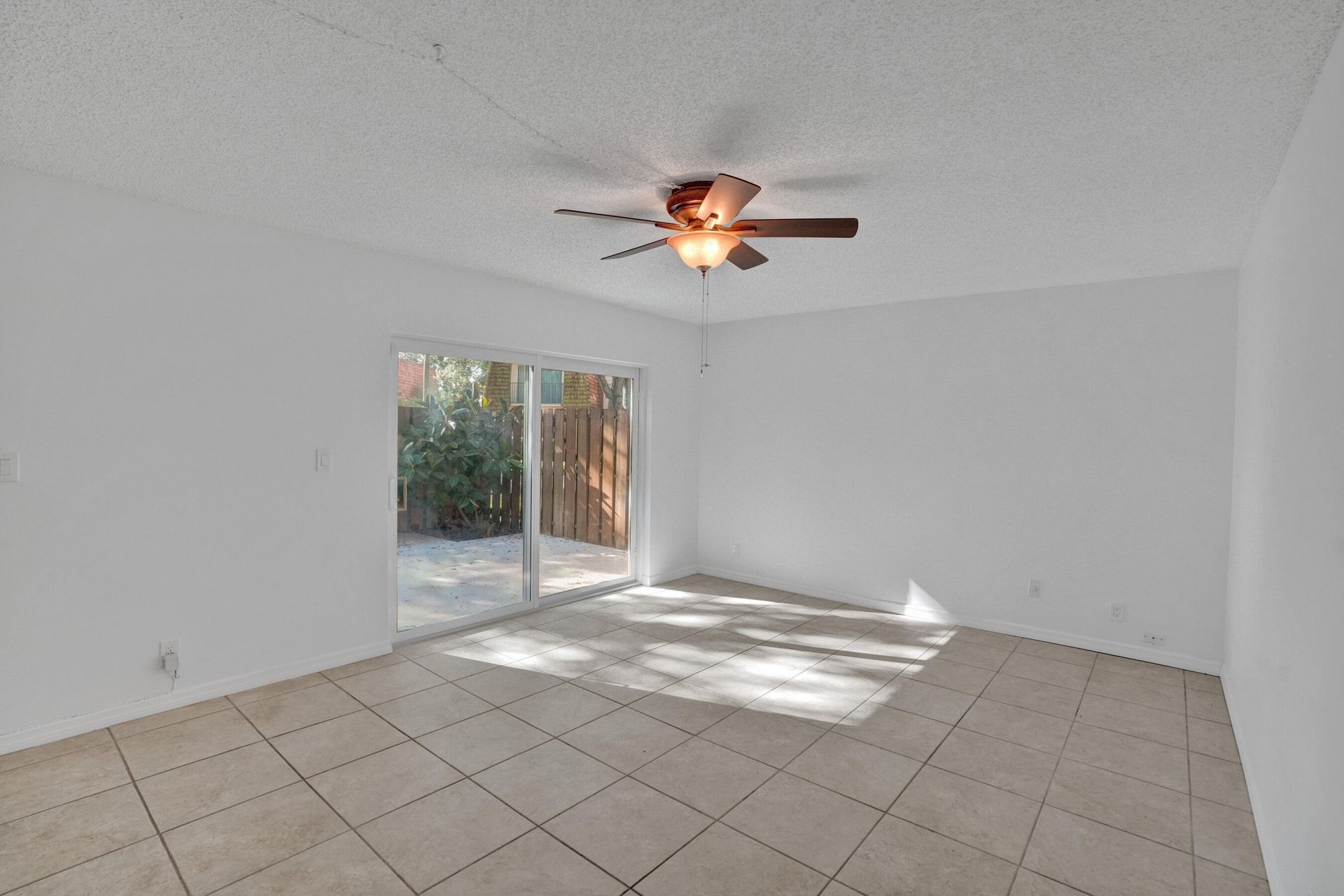 9110 SW 22nd Court, Unit D, Davie, FL 33324 Photo